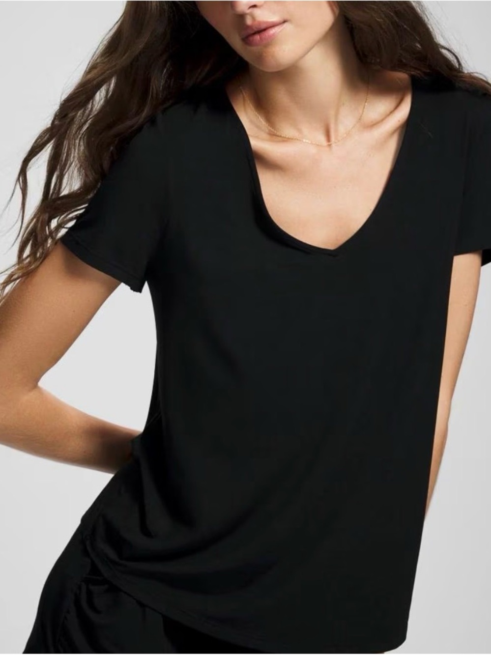 Soma Cool Nights Pajama Set Black V-Neck Short Sleeve Tee Shorts With Pockets